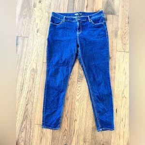 Old Navy skinny jeans size 14